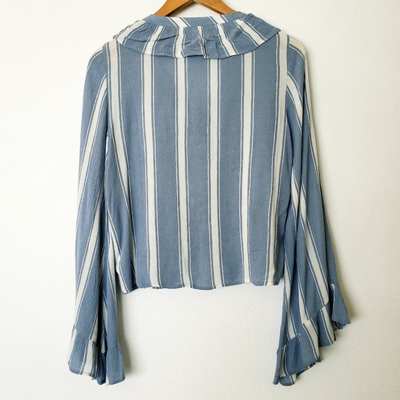 AEO NWOT Stripe Ruffle Laced Bell Sleeve Top - Picture 4 of 6